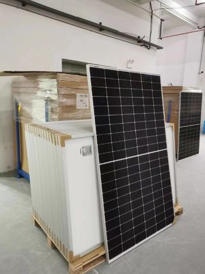 IP67 Wodoodporne panele słoneczne Półogniwowy mono panel słoneczny 460W